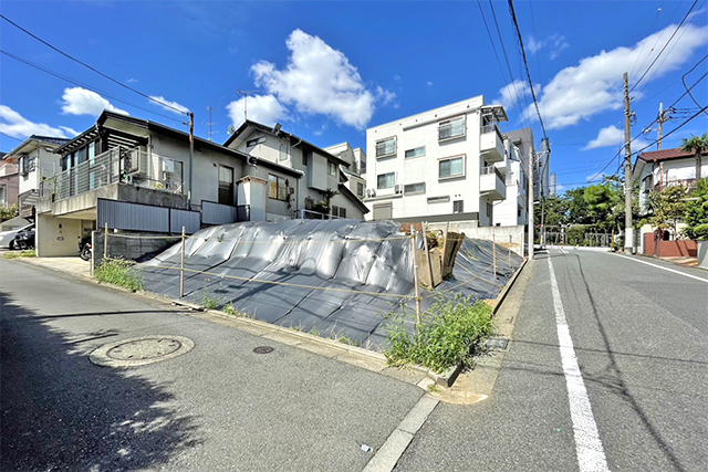 四季折々の自然が愉しめるロケーション「東雪谷」の高台に佇む角地