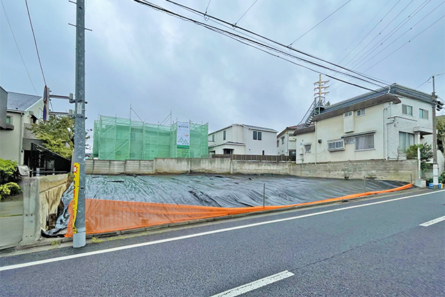 二世帯や賃貸併用住宅としても◎「野沢」の大型敷地
