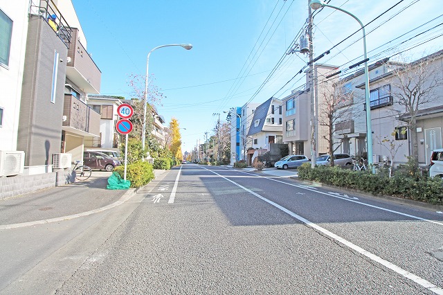 Selection　閑静な住環境、駒沢公園まで徒歩圏内
