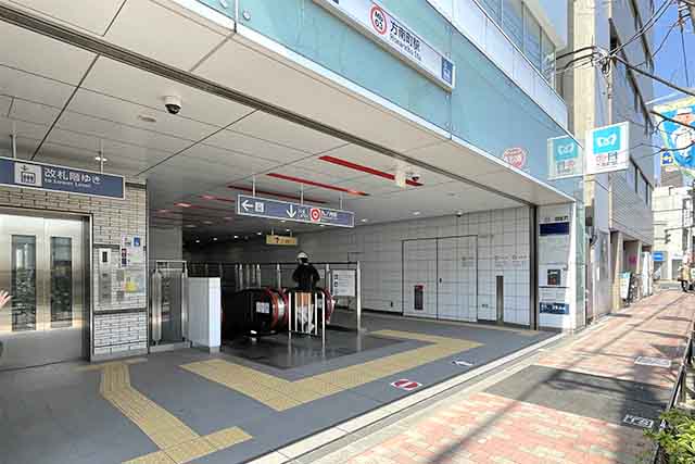 広々間口と整形地が叶える、新宿直通の理想の住まい
