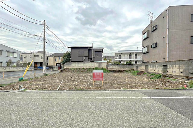 閑静な住宅地が人気の等々力アドレス、高台に位置する開放感あふれる好立地