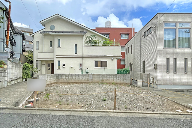 二世帯や収益マンションにも◎三方角地風「祐天寺」の限定一区画