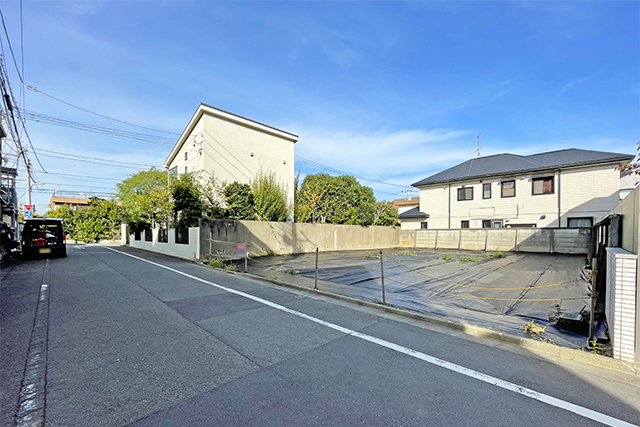緑と周辺環境が豊かな土地で、心も体もストレスフリーなくらしを実現できる家