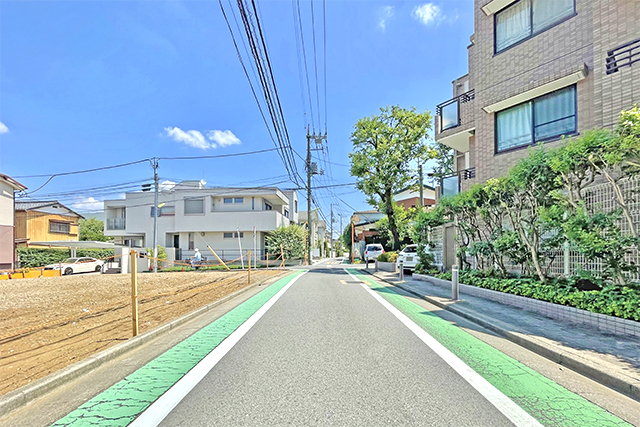 スカイバルコニーのある家を「経堂」の南向き整形地に建てる