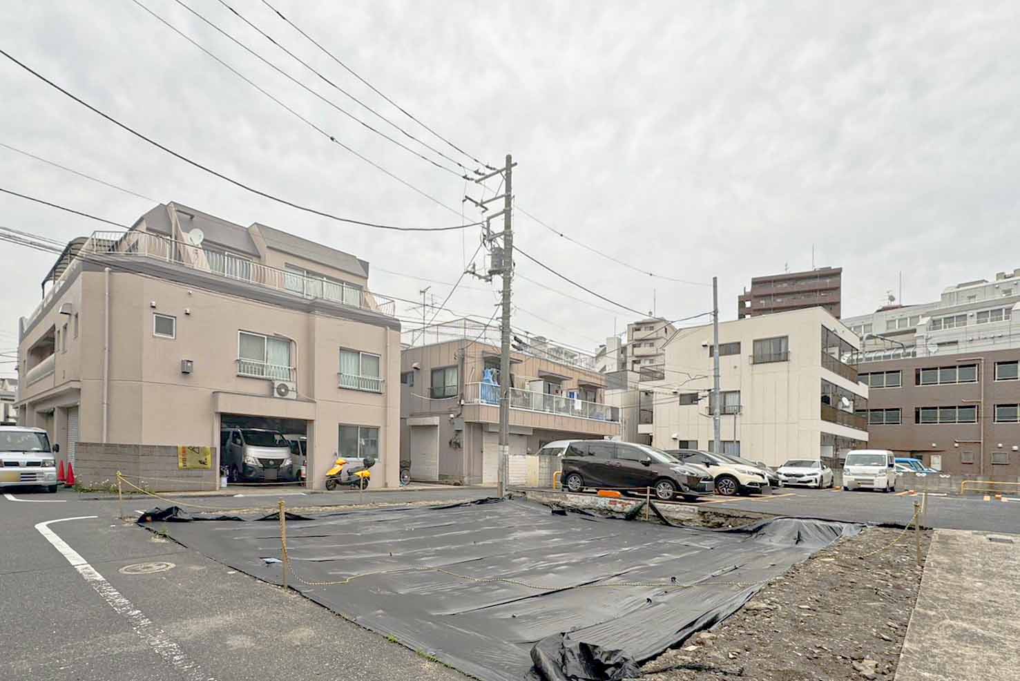 大森町駅徒歩4分、開放感のある敷地にこだわりの一軒を