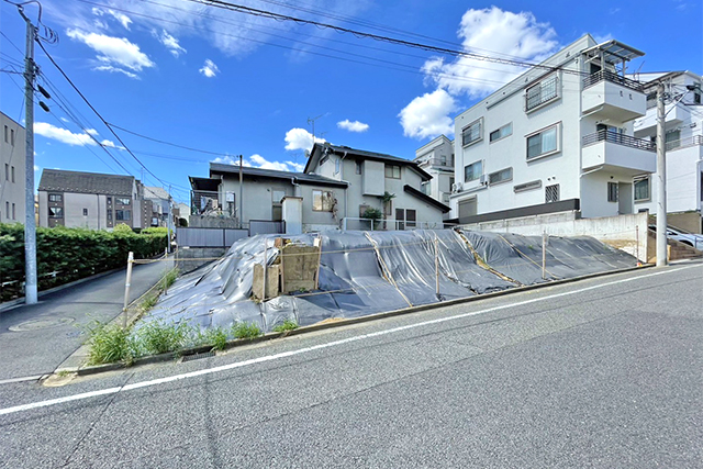 総額7千万円台～車庫付き3LDKを「東雪谷」の高台整形地に建てる