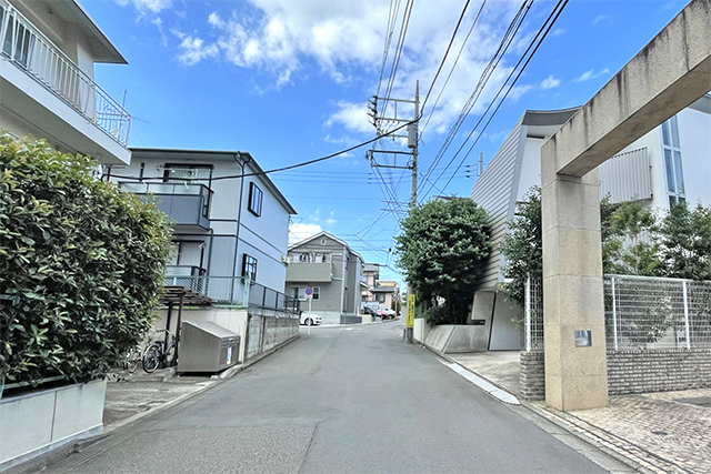 並列車庫設置可！落ち着いた住宅街の45坪一区画