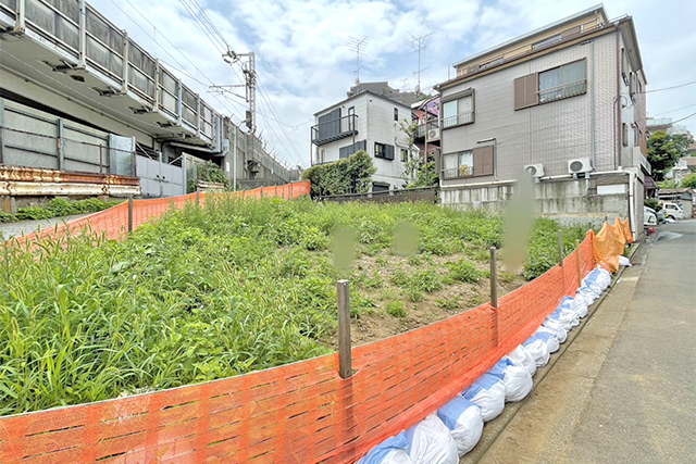5000万円台の南東角地、緑溢れる住環境が魅力