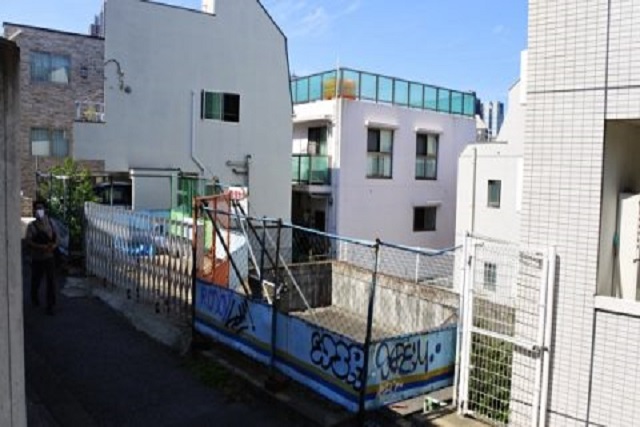 Selection 参宮橋駅徒歩3分、間口12ｍの整形地