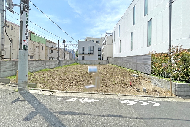 「自由が丘」駅徒歩6分！東向き約62坪の整形地