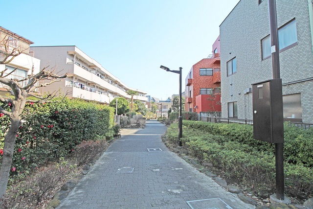 Selection 活気のある街、千歳烏山で安心の我が家