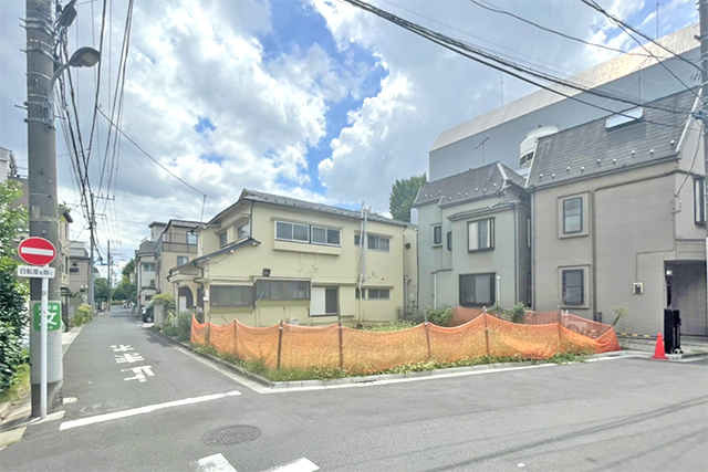 7千万円台で大容量収納とオープンキッチンのある家を「上十条」の角地に建てる