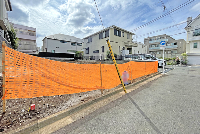 喧騒を忘れる落ち着いた街「東が丘」に邸宅を建てる