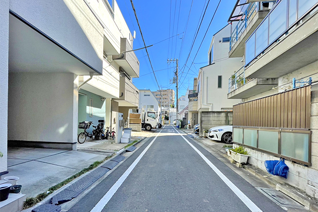 休日はスパでのんびりと寛ぐのもおすすめ。「駒込」の分譲地
