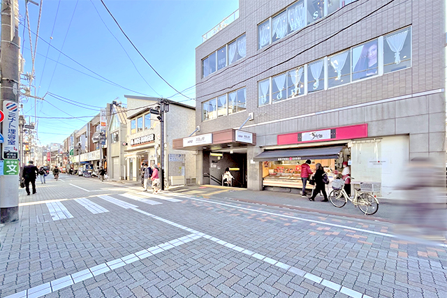 渋谷までアクセス良好、LDK約17帖＋居室3部屋＋納戸を有した建築参考プランあり