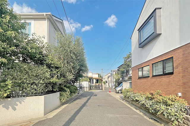 親しみの中にも洗練された住宅地「東玉川」
