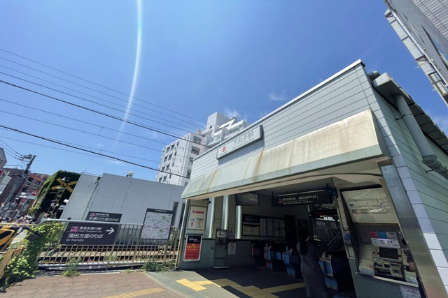 ゆとりある敷地、二世帯住宅や賃貸用の集合住宅も可能です