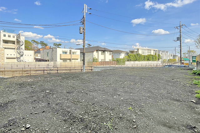 駅徒歩4分！東向き約59坪「成城」の限定一区画