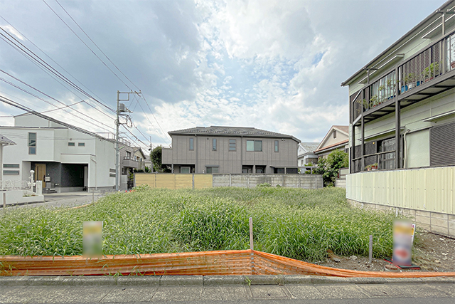 電車・車どちらも交通利便性の良い優れた環境の角地