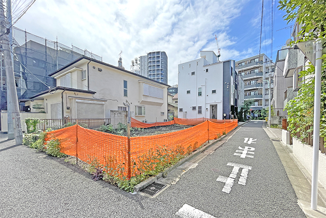 二世帯や賃貸併用も◎「本駒込」の北東角地