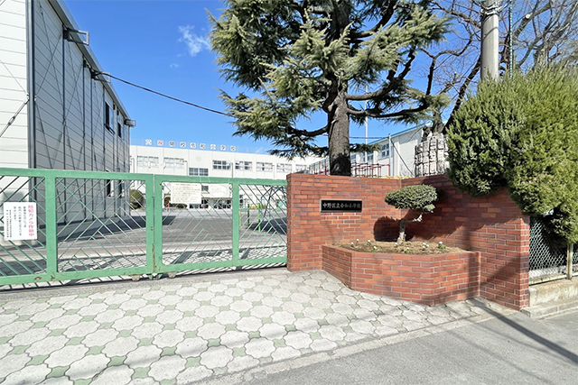 Selection 情緒に溢れ、都心への利便性に優れた街「新井薬師前」