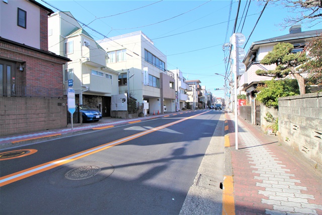 Selection 駅徒歩6分の高台に位置した限定2区画の売地