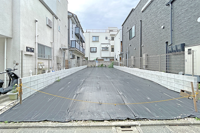 駅徒歩7分！都心アクセスの良い南東向きの整形地。収益用地としても◎