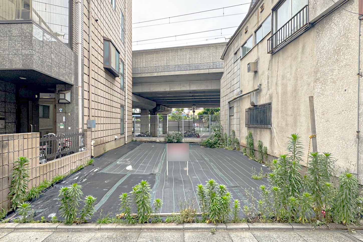 商店街沿いの限定一区画。単身向け集合住宅はいかがでしょうか