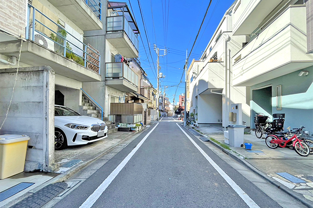 独立性の高いプライベートルームを備えた3SLDKを「駒込」に建てる