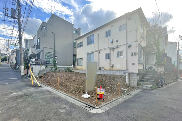 駅徒歩5分！ON/OFF充実「大崎」の角地