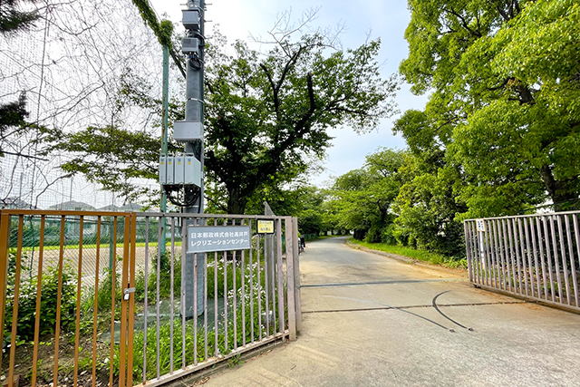 間口10ｍ超で2台並列可能！落ち着いた住環境が魅力の高井戸